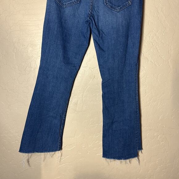 Mother insider crop step fray jeans in I’ve got you size 27. - Picture 7 of 11